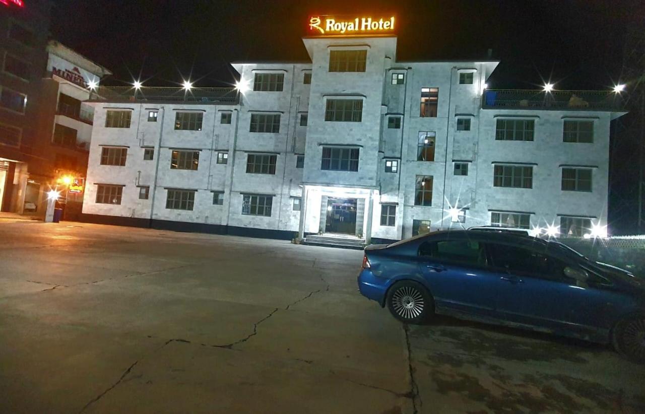 Royal Hotel Наран Екстер'єр фото